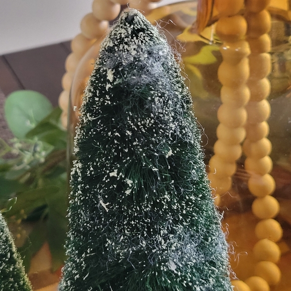 Department 56 Christmas Tree Set - Picture 4 of 11